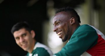 ¿Cómo fue el PRIMER DÍA de Julián Quiñones en la Selección Mexicana?