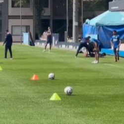 Entrenamiento del Club América GENERA DUDAS sobre la recuperación de Henry Martín y Néstor Araujo