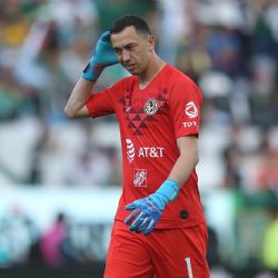 BALCONEAN a Agustín Marchesín por su carácter dentro del Club América