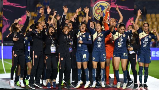 Afición del Club América Femenil RECUERDA el día en que SILENCIARON el Volcán y se coronaron en el Torneo Apertura 2018