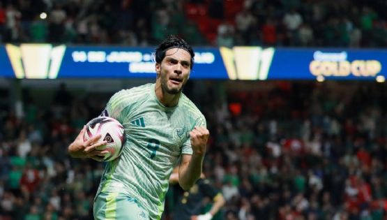 El LEGENDARIO delantero que Raúl Jiménez ALCANZÓ en los más goleadores de Selección Mexicana