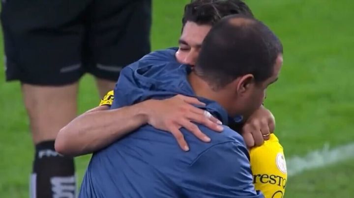 ¡Se va como héroe! Henry Martín SALIÓ LLORANDO del terreno de juego por lesión