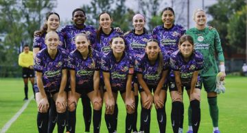 Tiene poco en América Femenil, pero la afición la adora y está aprendiendo las costumbres mexicanas