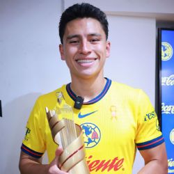 Ramón Juárez responde a la afición del Club América por su alta exigencia: “Eso es algo que me encanta de ellos”