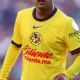 Viene de dar un partidazo, pero sería el sacrificado para hacer titular a Allan Saint-Maximin