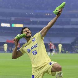 ¿Qué GOLEADORES HISTÓRICOS del Club América podría SUPERAR Henry Martín con su renovación?