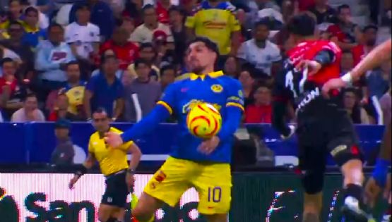 Comisión de Arbitraje EXPLICA la jugada de la POLÉMICA MANO de Diego Valdés en el Atlas vs América