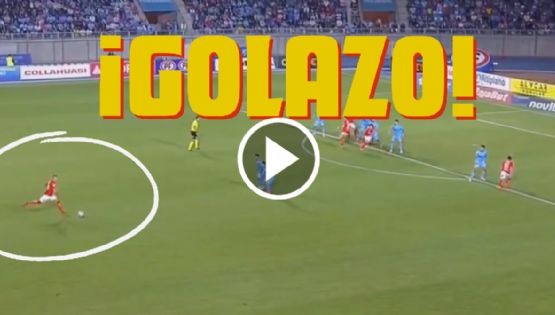 ¡Mantiene el PODER en su pierna! Nico Castillo anota otro GOLAZO de Tiro Libre desde LEJÍSIMOS
