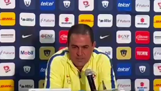 André Jardine ALZA LA VOZ tras el MAL ARBITRAJE de Fernando Guerrero en el Pumas vs América