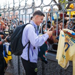 Video: Afición de Puebla le da RECIBIMIENTO DE CAMPEÓN al Club América