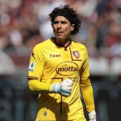 El MILAGRO que necesita Guillermo Ochoa para salvarse del DESCENSO con Salernitana