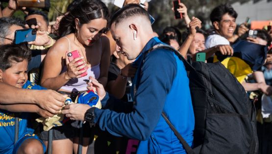 Álvaro Fidalgo publica foto y afición del América LE RUEGA que se quede en el Club