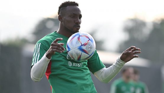 Club América buscaría reemplazo de Julián Quiñones en Sudamérica