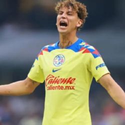 Igor Lichnovsky lanza POLÉMICA INDIRECTA a David Faitelson en Redes Sociales