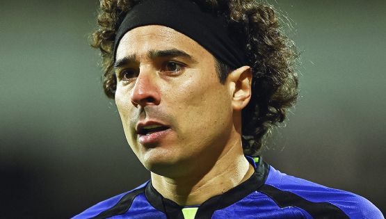 ¿QUÉ SIGUE para Guillermo Ochoa tras QUEDARSE SIN EQUIPO por su salida del Salernitana?