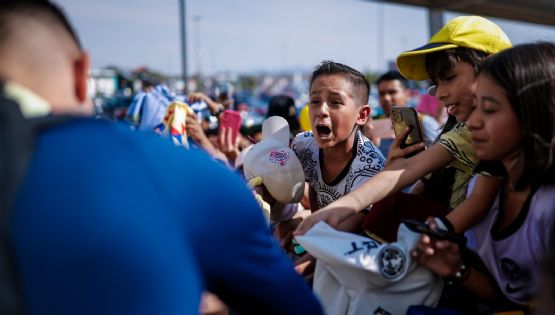 ¡No olvida sus orígenes! Luis Ángel Malagón VISITA A LA AFICIÓN en su ciudad natal