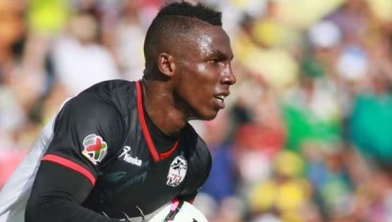 El día que Julián Quiñones le ANOTÓ UN DOBLETE al Club América y nadie lo vio