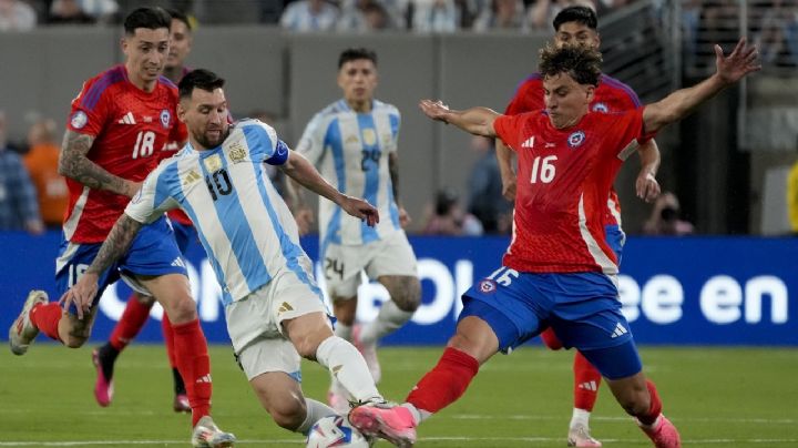 ¡Jugando a tope! Igor Lichnovsky ENFURECE a aficionados de Argentina con polémica jugada
