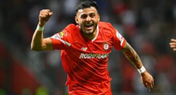 Equipo de la Premier League busca ROBARLE el FICHAJE de Alexis Vega al Club América