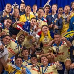 Jugador del Club América es calificado como EL PEOR JUGADOR de Uruguay vs México