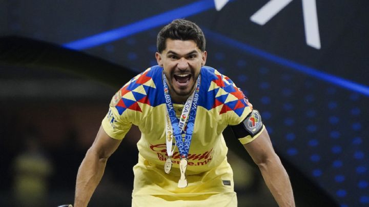 Henry Martín IGUALA en GOLES a Enrique Borja dentro del Club América
