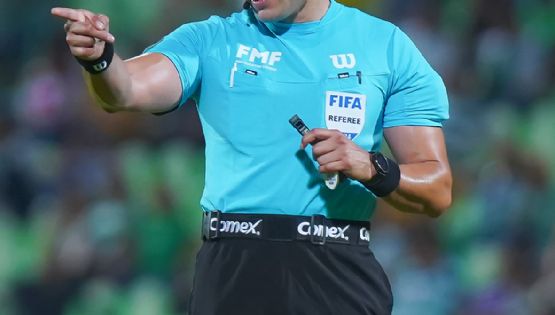 El POLÉMICO ÁRBITRO que pitará el Clásico Nacional de América vs Chivas
