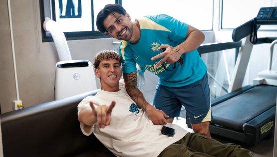 Vícor Dávila comparte EMOTIVO MOMENTO con Igor Lichnovsky en su PRIMER DÍA como jugador del Club América