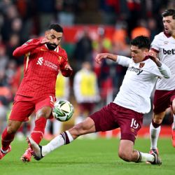 Edson Álvarez sigue BRILLANDO con el Fulham y PROVOCA GOL ante el Liverpool