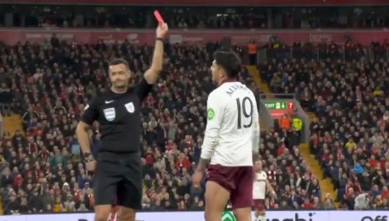 Edson Álvarez tiene NOCHE AGRIDULCE en la ELIMINACIÓN del West Ham contra el Liverpool en la Carabao Cup