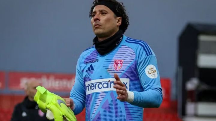 Guillermo Ochoa NO PUDO hacer que el Porto DESPIDIERA a Martín Anselmi