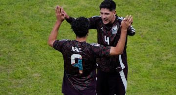 ¿Raúl Jiménez será titular en México vs Canadá? Estas son las cuotas del delantero