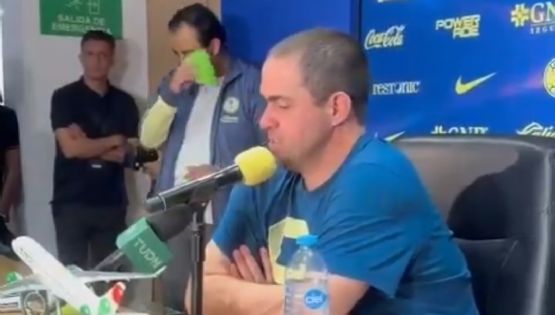 André Jardine se ARRIESGA a una multa y alza la voz por el pésimo arbitraje de la Final de Ida