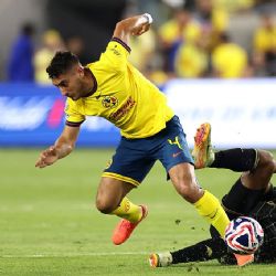 Club América recibe el PRIMER DIAGNÓSTICO de la lesión de Sebastián Cáceres tras abandonar el juego