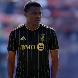 LAFC toma decisión sobre el FUTURO de Javairo Dilrosun