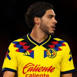 Equipo de la Liga MX le puso oferta MILLONARIA a Raúl Jiménez y les hizo el feo por el América