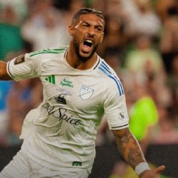 Denis Bouanga vuelve a COQUETEAR con el Club América con asistencia de lujo en el All Star Game