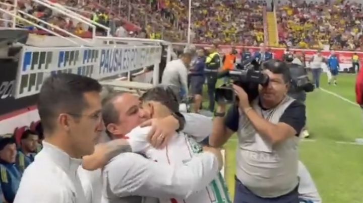 Así fue el EMOTIVO MOMENTO del reencuentro del ‘Chicote’ Calderón con sus ex-compañeros del Club América