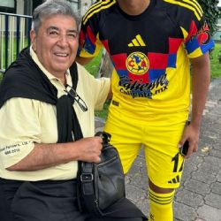 Fue muy cuestionado cuando llegó al Club América, pero Carlos Reinoso lo respalda ante la afición