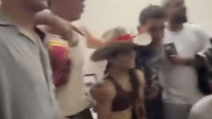 Los jugadores del Club América que fueron a apoyar a Alana Flores en su pelea vs Gala Montes