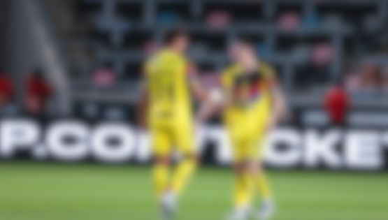 Ha jugado sólo 5 PARTIDOS con el Club América y ya lleva 2 EXPULSIONES