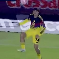 Dagoberto Espinoza le quitó el lugar a Kevin Álvarez y se estrena con gol en el América vs Gallos