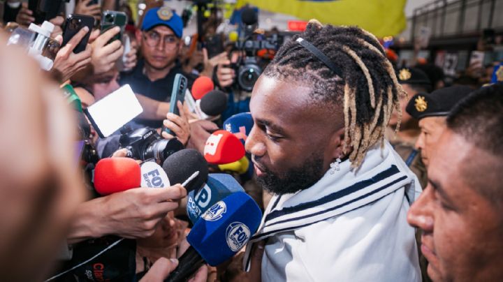 Allan Saint-Maximin NO viene SOLO y presume a sus 2 compañeros que estarán con él