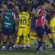 Empezaron la PELEA en el América vs Chivas y no se fueron EXPULSADOS